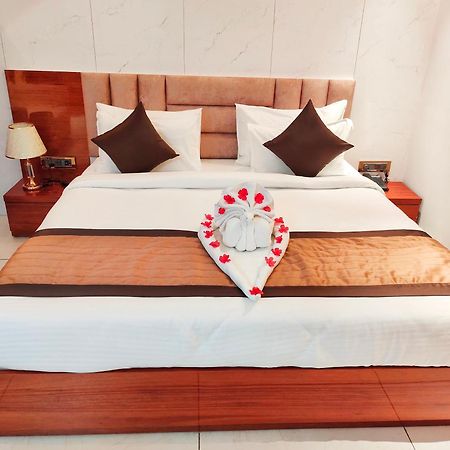 Hotel Suncity Palace Κατιχάρ Εξωτερικό φωτογραφία