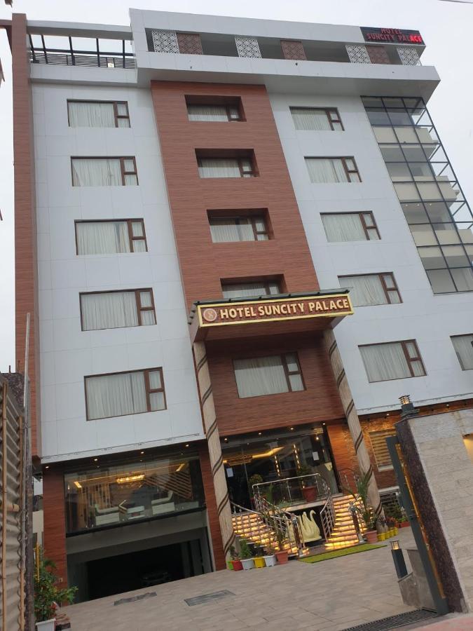 Hotel Suncity Palace Κατιχάρ Εξωτερικό φωτογραφία