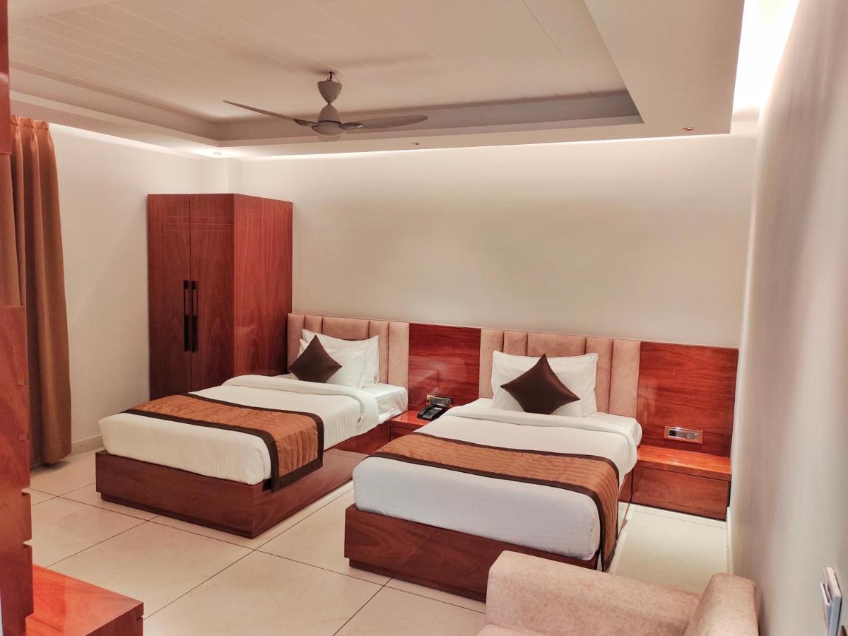 Hotel Suncity Palace Κατιχάρ Εξωτερικό φωτογραφία