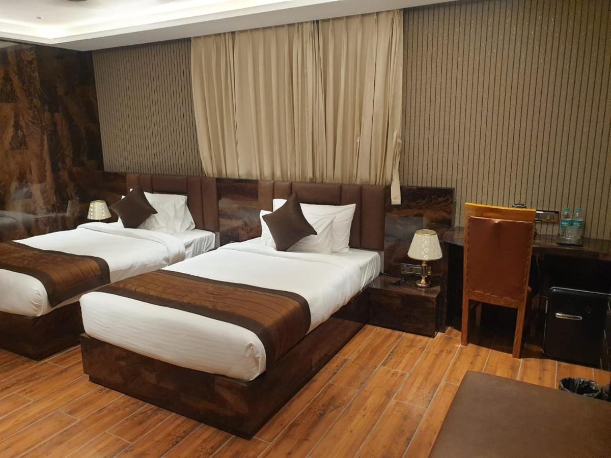 Hotel Suncity Palace Κατιχάρ Εξωτερικό φωτογραφία