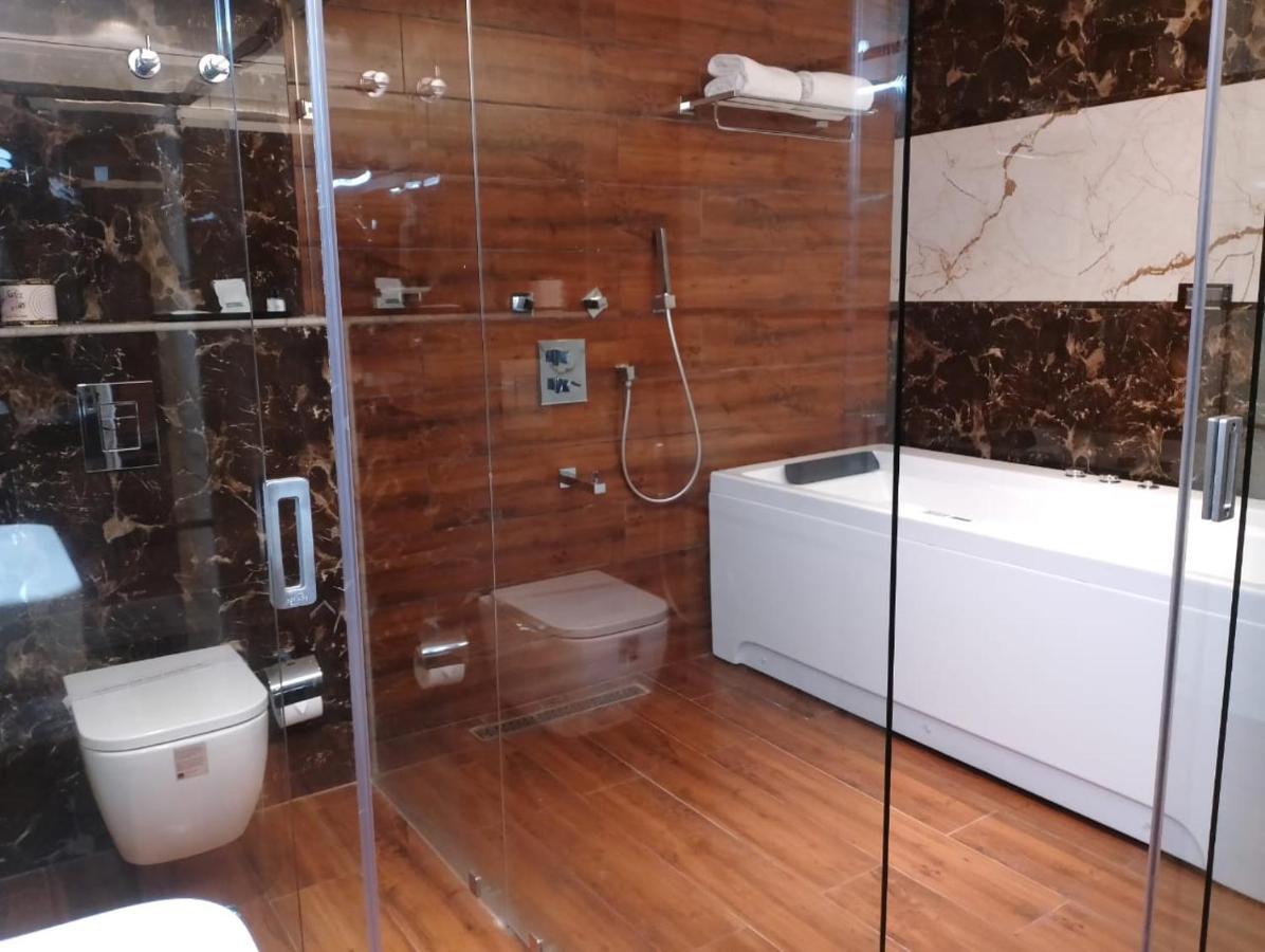 Hotel Suncity Palace Κατιχάρ Εξωτερικό φωτογραφία
