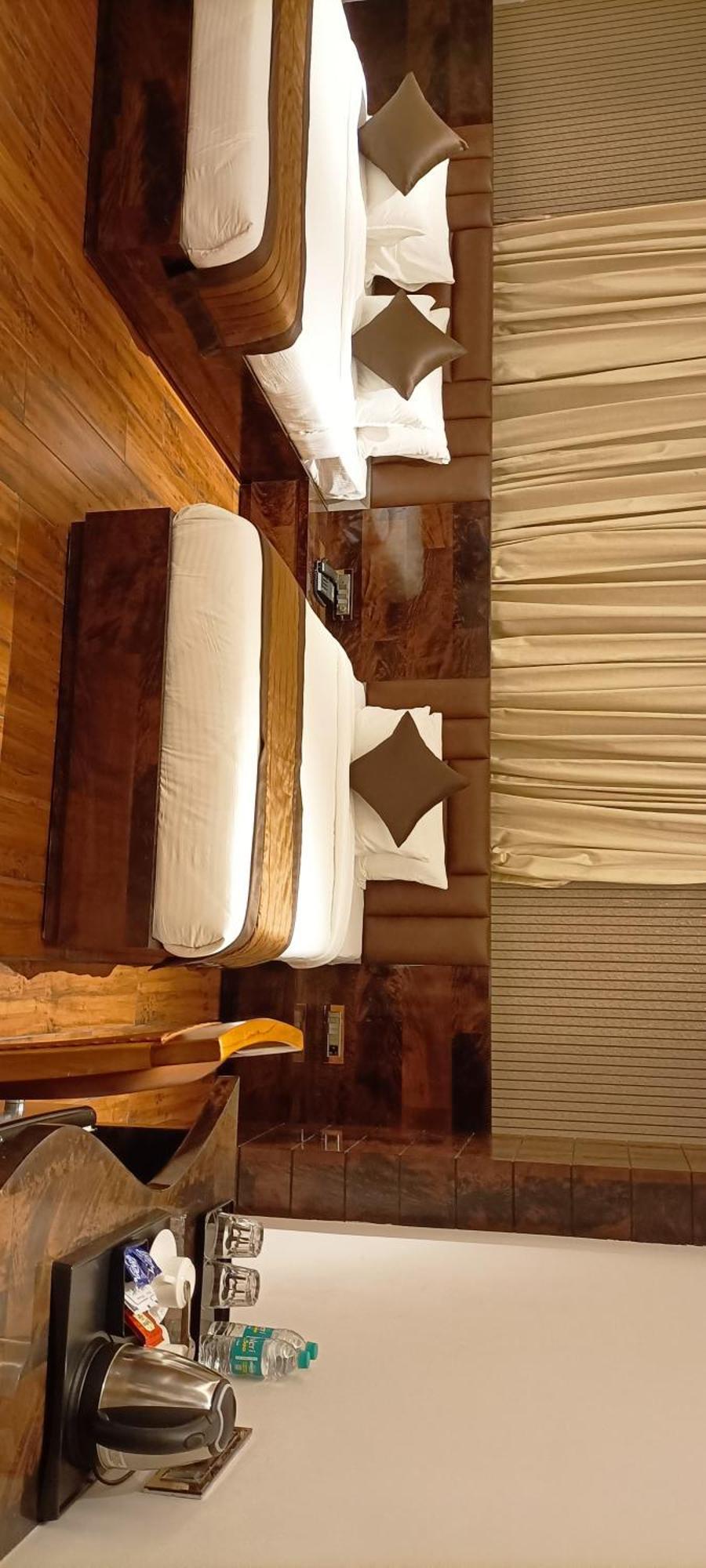 Hotel Suncity Palace Κατιχάρ Εξωτερικό φωτογραφία