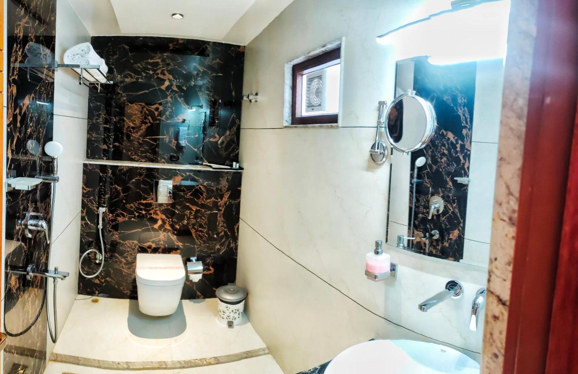 Hotel Suncity Palace Κατιχάρ Εξωτερικό φωτογραφία
