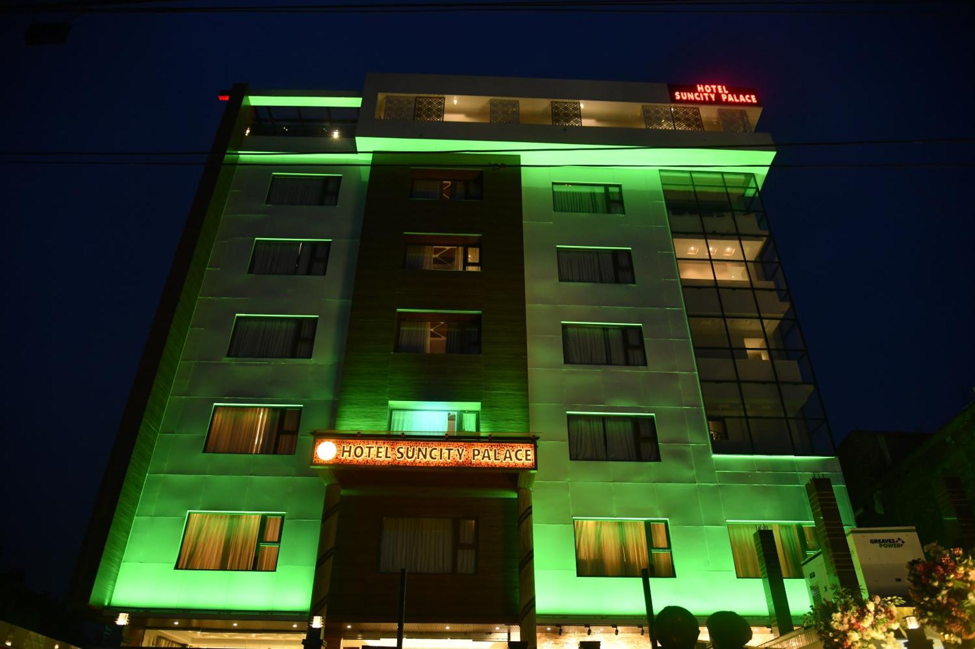 Hotel Suncity Palace Κατιχάρ Εξωτερικό φωτογραφία